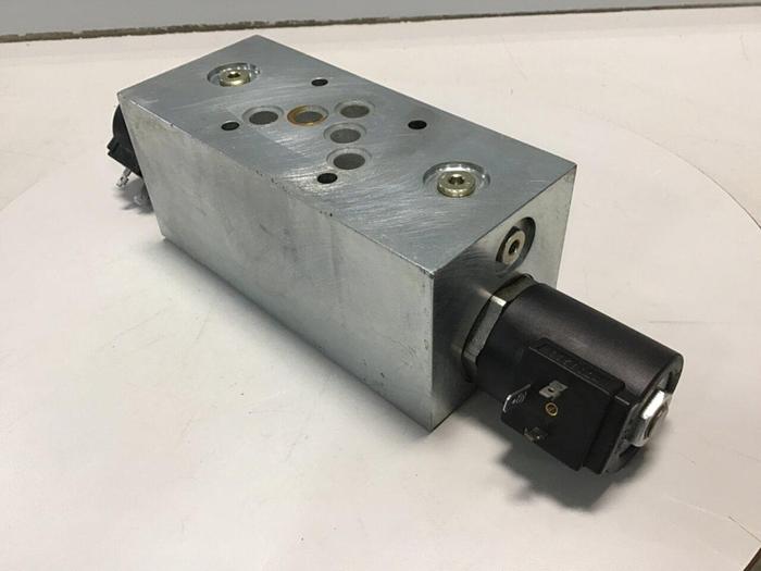 Used INDUSTRIAL MRO Valve HF960819 Used