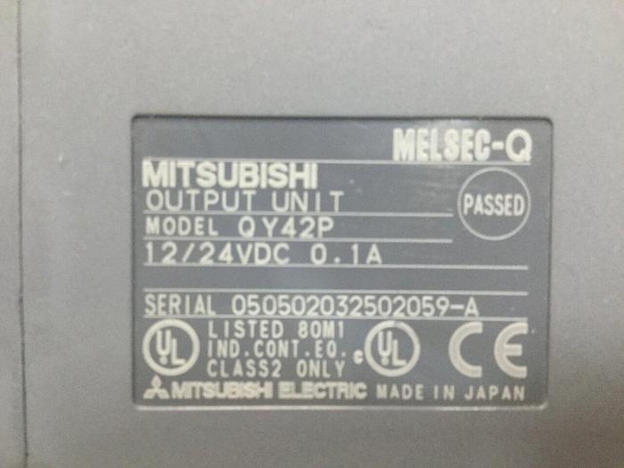 Used MITSUBISHI Output Module QY42P #100742