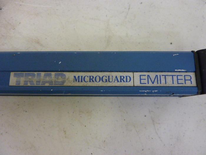 Used TRIAD Light Curtain MG-40-AB-AU-ER USED