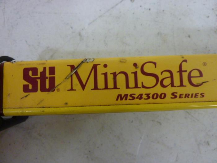 Used STI Light Curtain Receiver MS4336BR USED