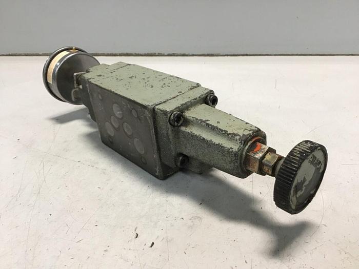 Used YUKEN Valve MRP-03-H-2001 #135635