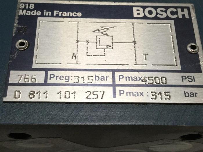 Used BOSCH Valve 0 811 101 257 #110547