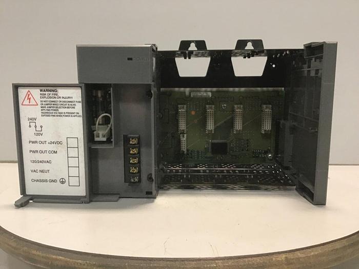 Used ALLEN BRADLEY Power Supply & Slot Rack 1746-P1 SER A / 1746-A4 SER B #127855