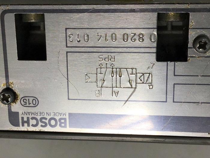 Used BOSCH Pneumatic Valve and Regulator 0 820 014 013 #118809