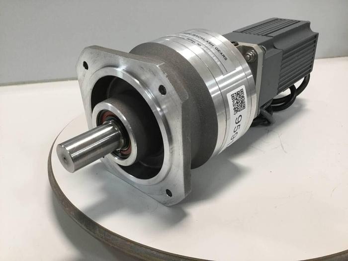 Used MITSUBISHI Servo Motor w/ Gear Motor HA-FH33B Used