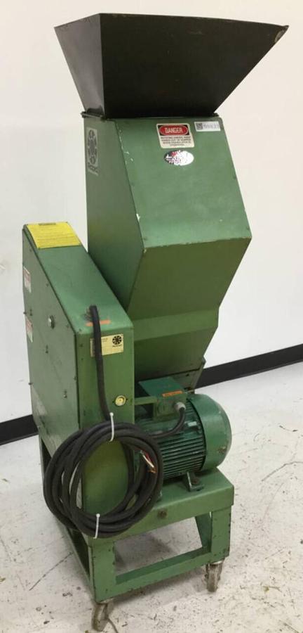 Used RAPID 3 HP Grinder Granulator 611-SR USED