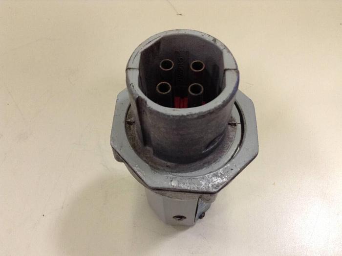 Used CROUSE HINDS Body Grounded Connector Plug APJ-3475 M-72 #86165