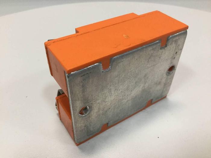 Used SYRELEC Solid State Relay ARS 25A D #98060