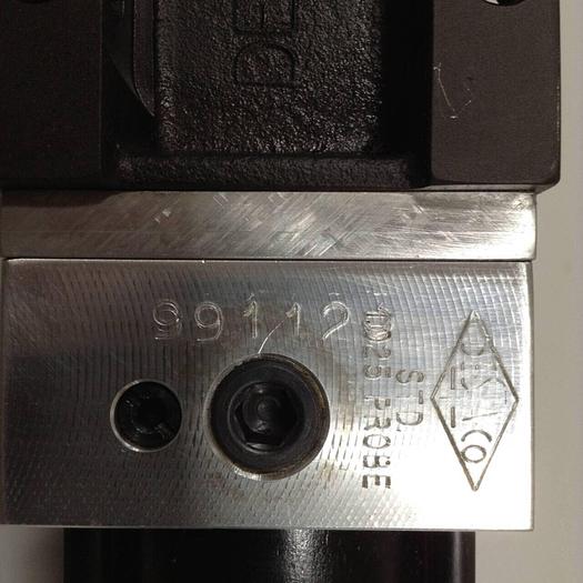 Used DESTACO Pneumatic Hold Clamp 991AR-NA-0-57-11 #90077