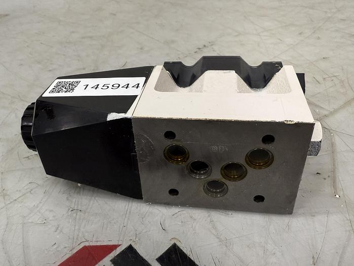 Used TOKIMEC DG4VS-5-0A-M-P7L-H-7-40