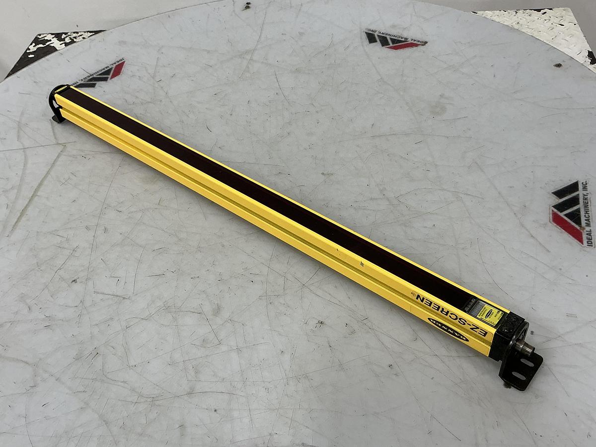 Used BANNER ENGINEERING SLSR30-750Q8