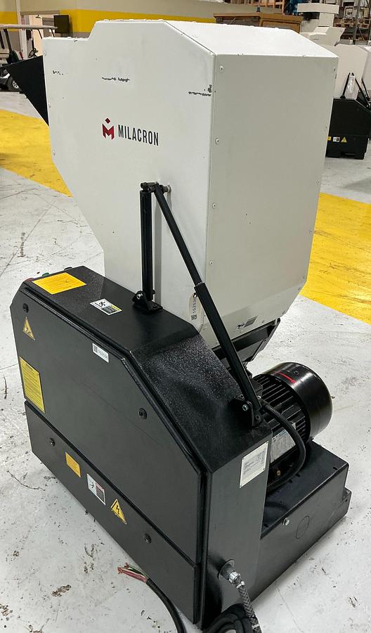 Used MILACRON MG814 GRINDER