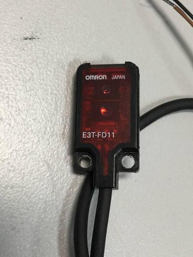 Used OMRON Photoelectric Sensor E3T-FD11 #99429