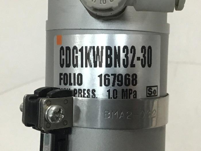 Used SMC Cylinder CDG1KWBN32-30 #115218