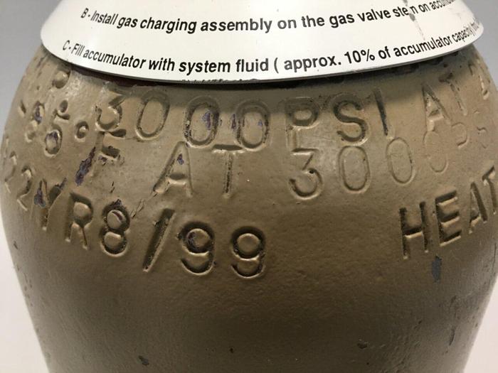 Used OILAIR Hydro-Pneumatic Accumulator SA372 #109274