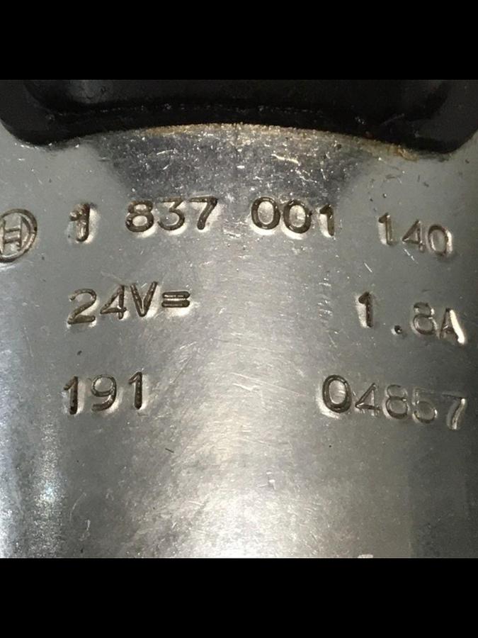 Used BOSCH Valve 081WV10P1V1018 9810232441 Used