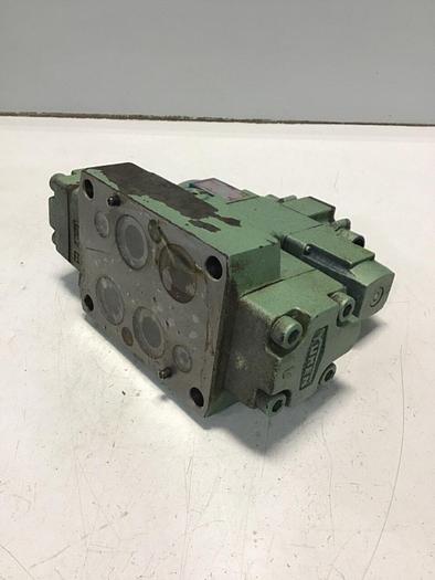 Used VICKERS Valve DG4V36CPL2H10JAS310 #138239