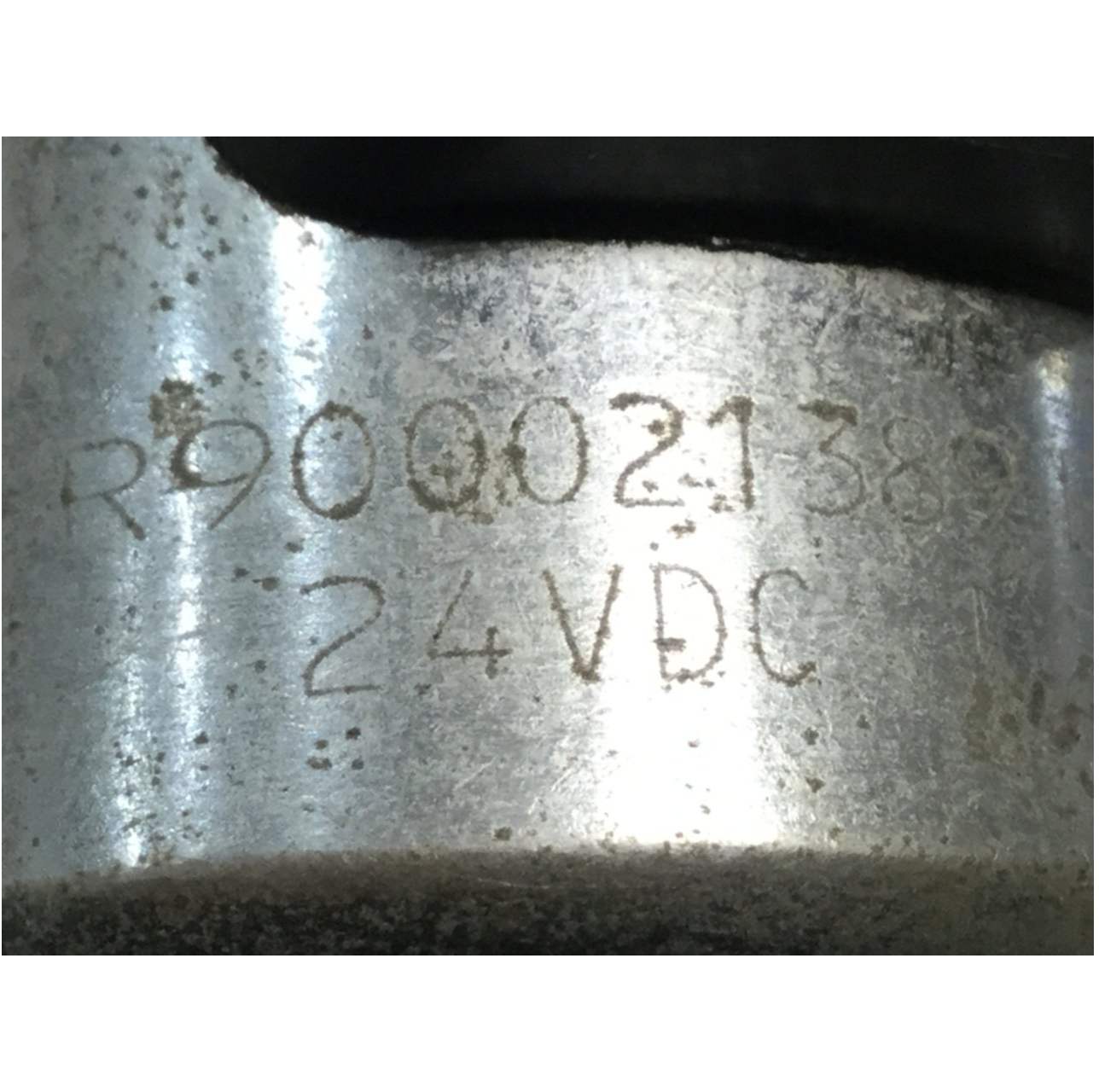 Used REXROTH Valve 4WE6D62EG24N9K4B15V USED