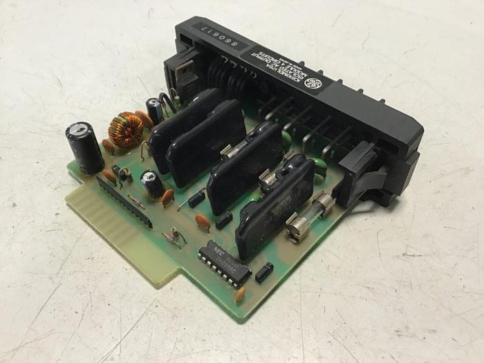 Used GENERAL ELECTRIC / GE AC Output Module IC610MDL176A #129261