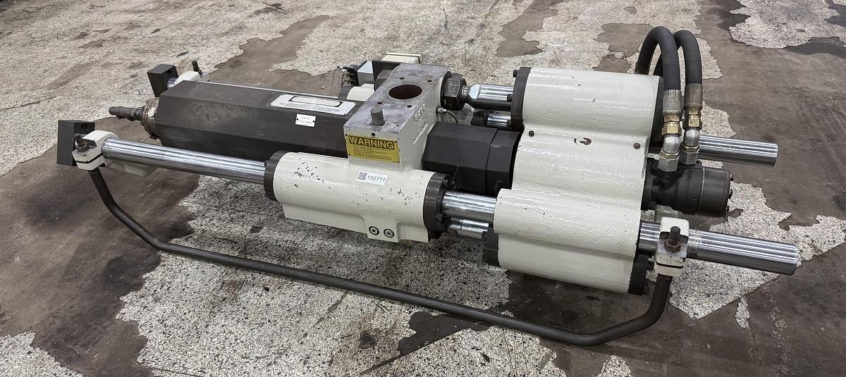 Used CINCINNATI MILACRON VST 85-6.04 INJECTION UNIT