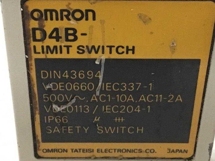 Used OMRON Limit Switch D4B-2111 #122003