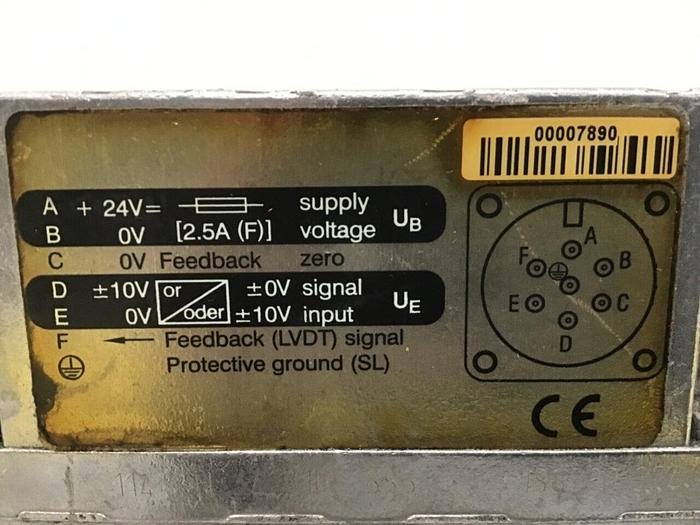 Used BOSCH Hydraulic Servo Valve 0 811 404 607 USED