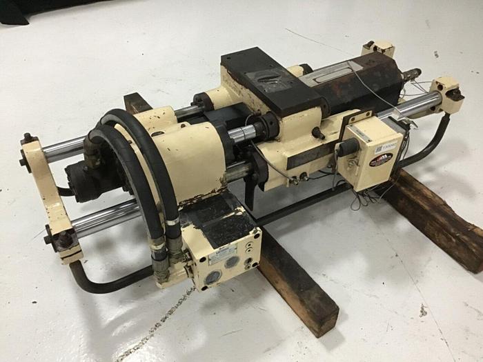 Used CINCINNATI MILACRON .73 Oz Injection Unit VS33-.73 / IU Used