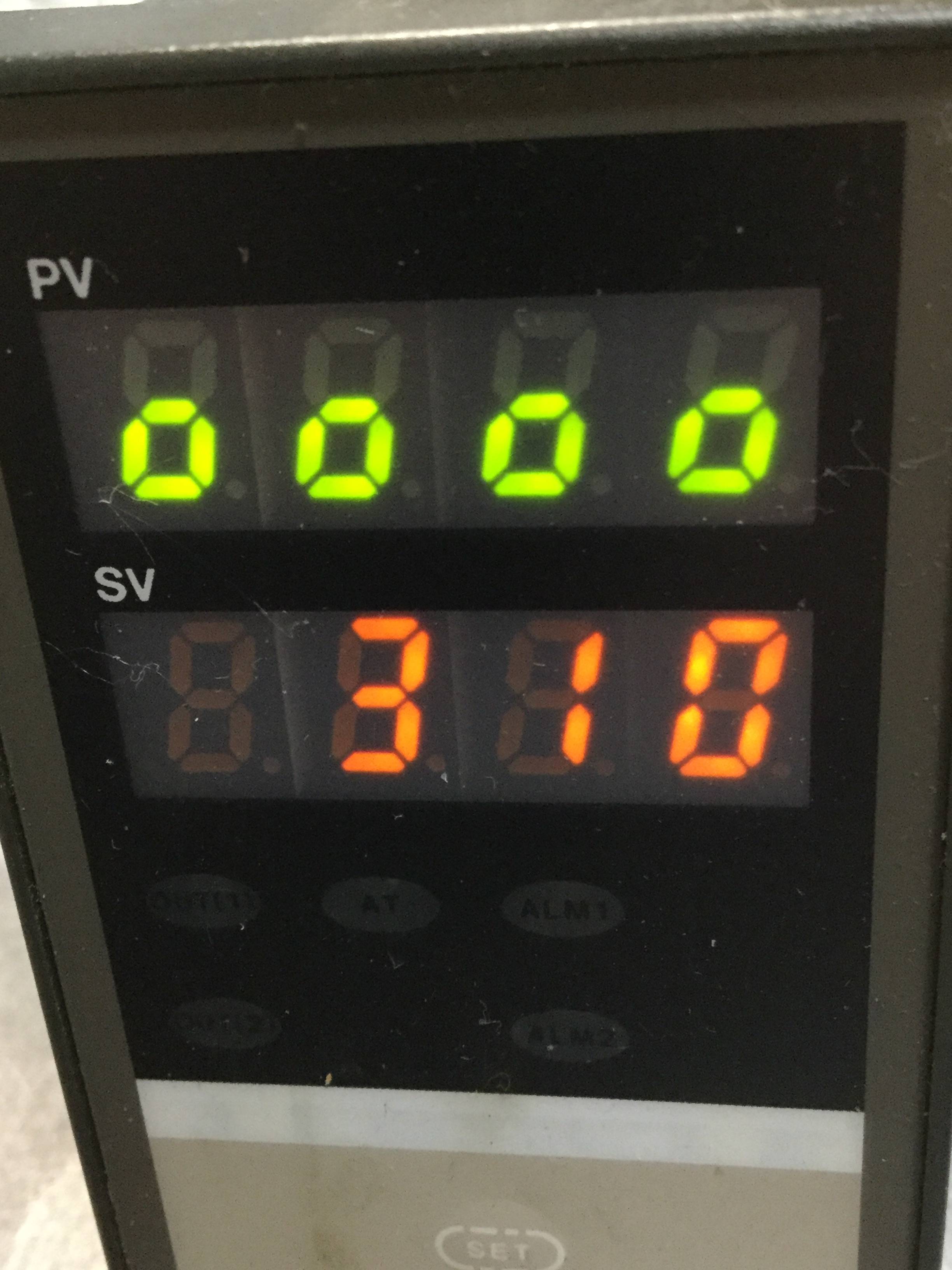 Used RKC Temperature Control REX-C400FK03VNN USED