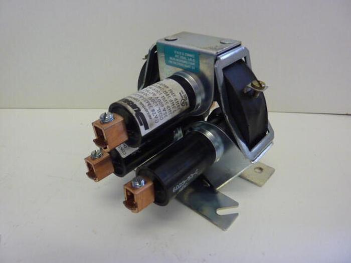 Used DURAKOOL Contactor Relay 2M35A120AOWG Used