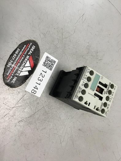 Used SIEMENS Contactor 3RT1016-1BB42 #76004