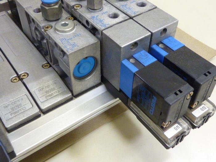 Used FESTO Control Block / Valve Terminal IFB8-02 #52716