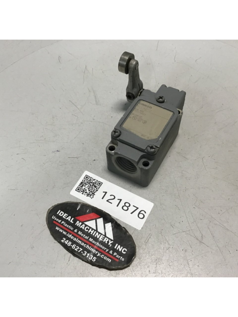 Used OMRON Limit Switch WLCA2-2 USED