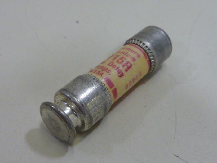 Used GOULD / SHAWMUT 15 Amp Fuse TR15R #26707