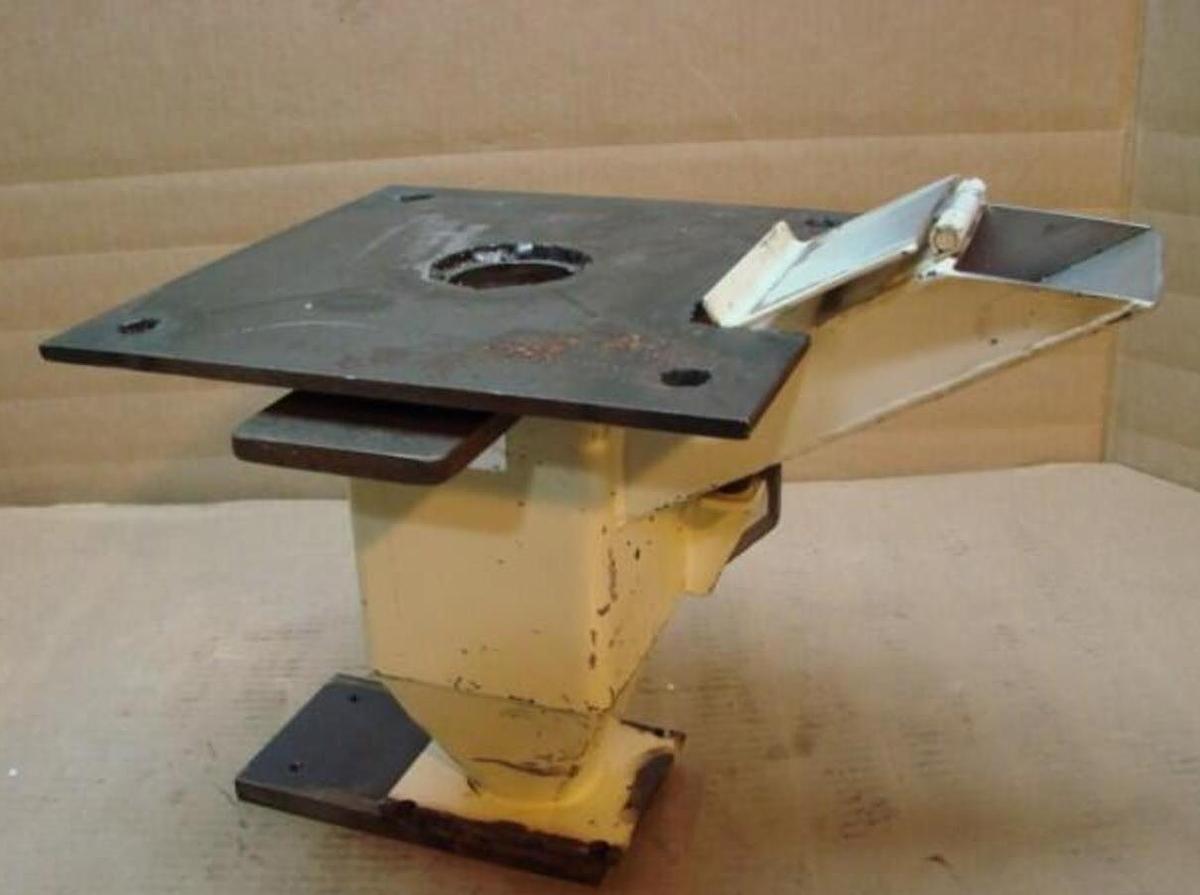 Used BUNTING Drawer Magnet MAG861 USED