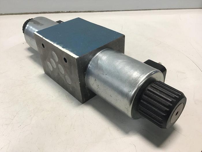 Used BOSCH Valve 081WV10P1V1004WS024/00D51 #132216