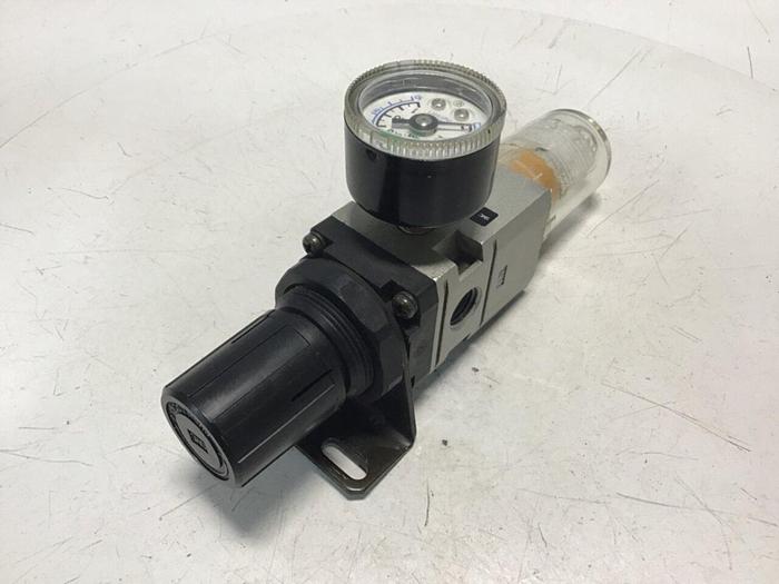 Used SMC Filter Regulator AWM2000-02BG #132519