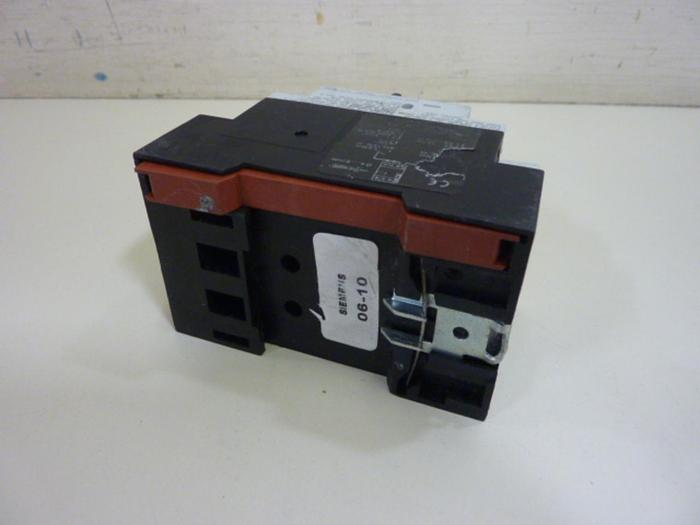 Used SIEMENS Starter Motor Protector 3VU1 300-1MG00 #63759