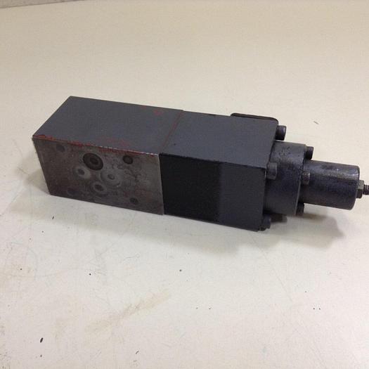 Used REXROTH Valve DRE20-A0/200YMG24NZ4-995-0 #82386