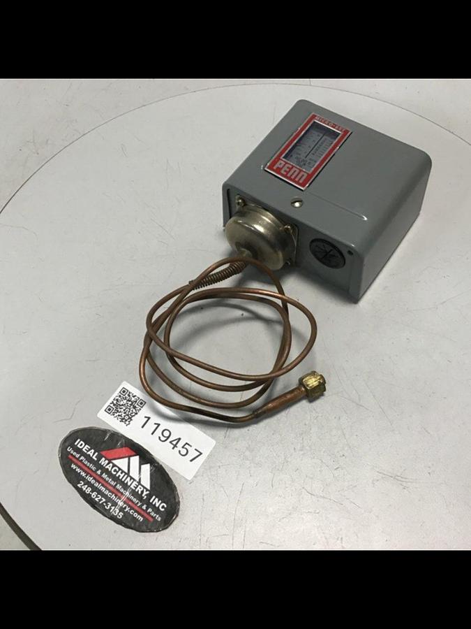 Used JOHNSON CONTROLS Pressure Control Switch P70AA-116 USED
