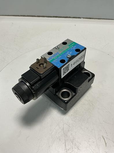 Used VICKERS DG4V-3S-7A-M-U-HL7-60-EN490