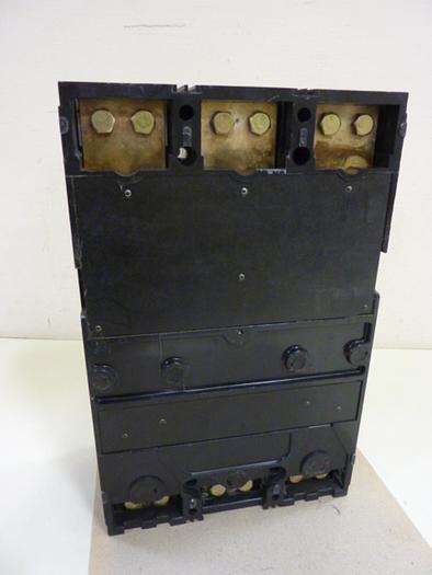 Used SQUARE D 700 Amp Circuit Breaker MAL36700 #70454