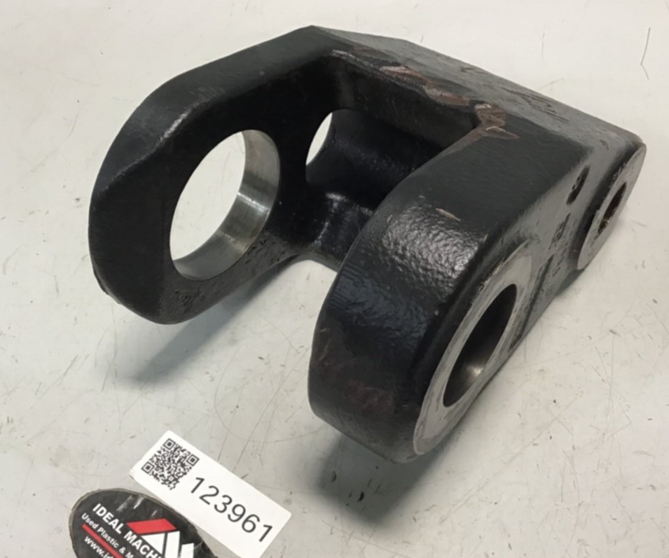 Used HUSKY Tie Bar Lock Link Mount Bracket 244693 USED