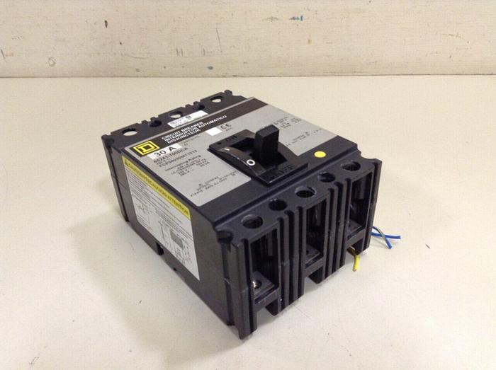 Used SQUARE D 30 Amp Circuit Breaker FCP34030MT1212 #68290