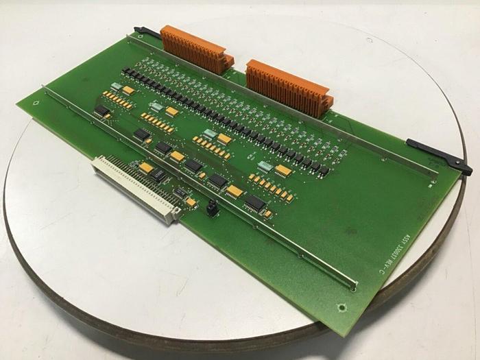 Used VAN DORN DC Input Board 330037 PC330-037 Used