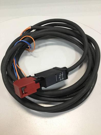 Used OMRON Door Switch D4GS-N1R-5 #99182