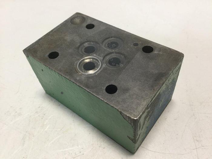 Used VICKERS Valve DGMDC3TXL20 #105887