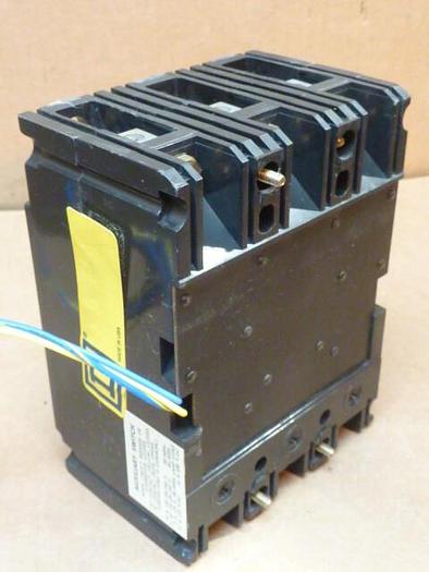Used SQUARE D 30 Amp Circuit Breaker FAL360301212 #32003