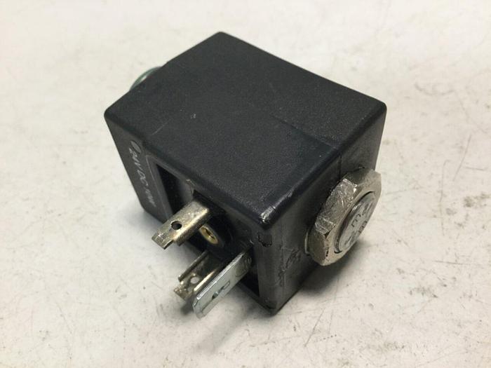 Used INFICON Solenoid Valve VAM005-X LI-9496 BALZERS #104340