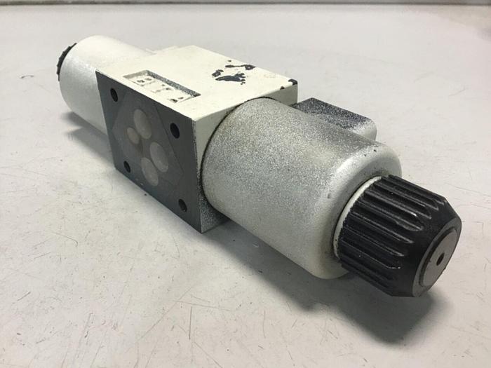 Used BOSCH Valve 0 810 091 240 Used