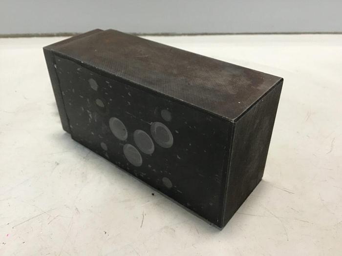 Used VICKERS Pressure Relief Valve DGMC-5-AT-FW-S-30 #124815